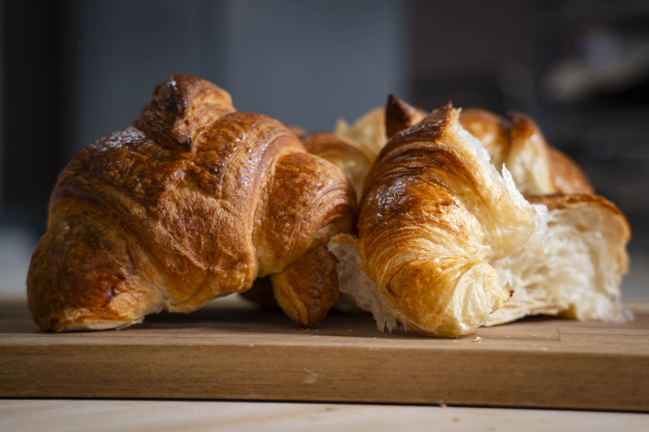 Plain croissants
